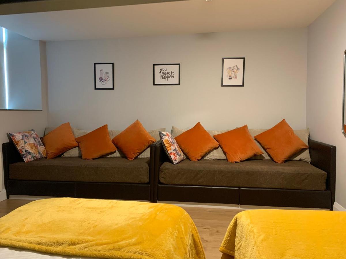 Lanigan'S Accommodation Килкени Екстериор снимка
