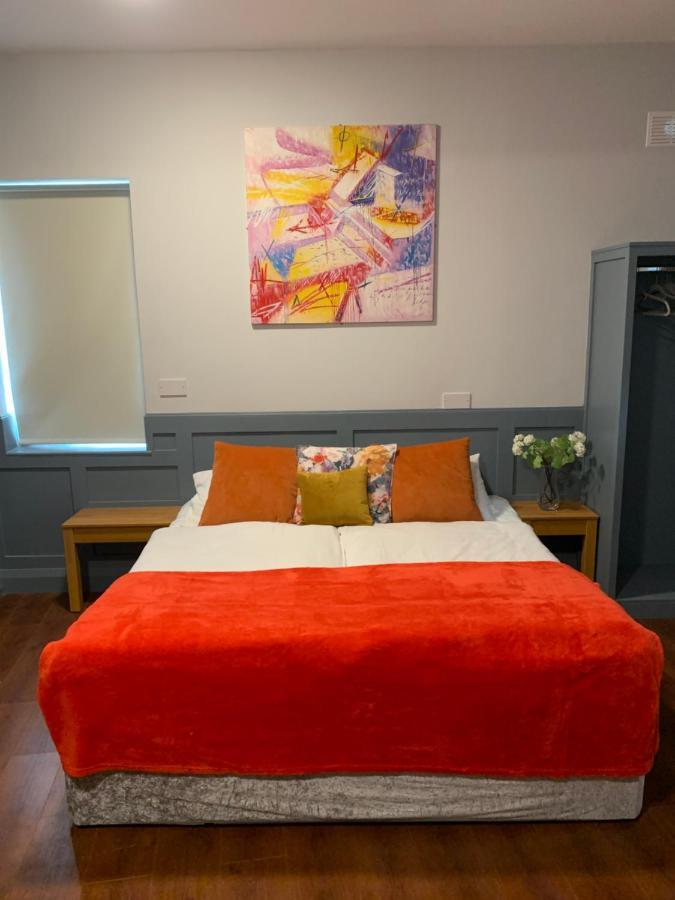 Lanigan'S Accommodation Килкени Екстериор снимка
